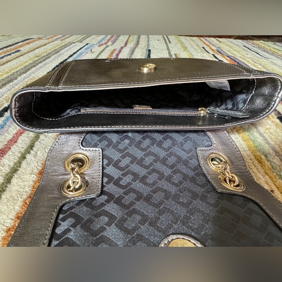 Diane Von Furstenberg Gray Leather Chain Shoulder Crossbody Handbag - Picture 13 of 16